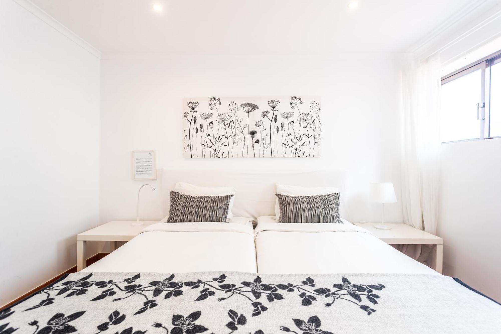 Blue Buddha Beach House Ericeira Room photo
