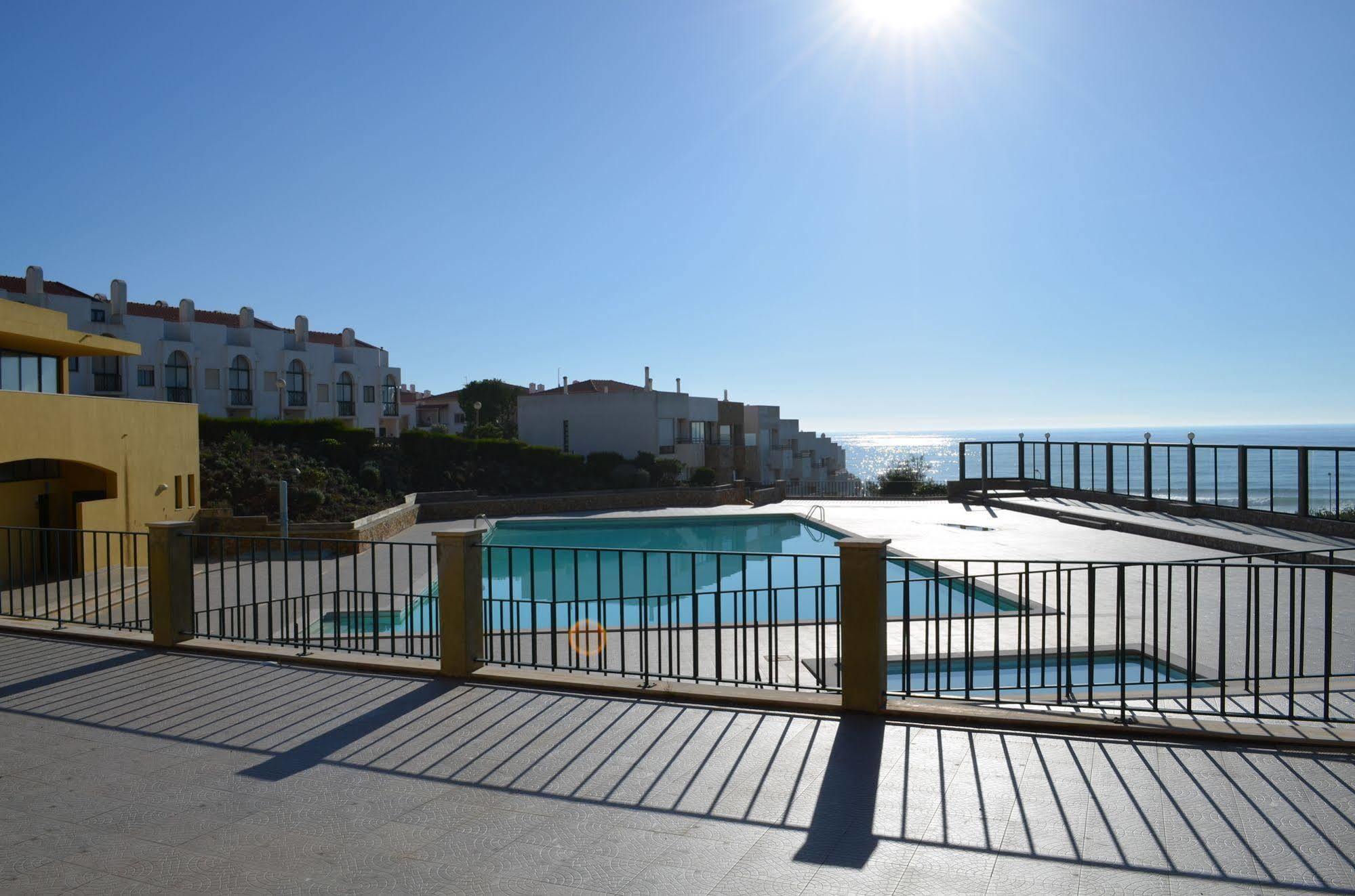 Blue Buddha Beach House Ericeira Exterior photo